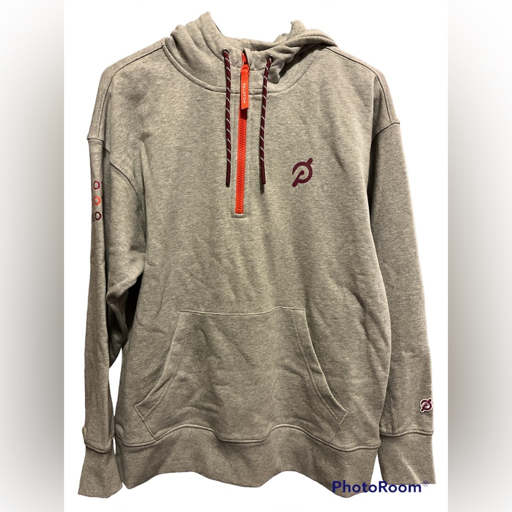 NEW! Peloton relaxed fit 1/2 zip hoodie in gray. Size small.